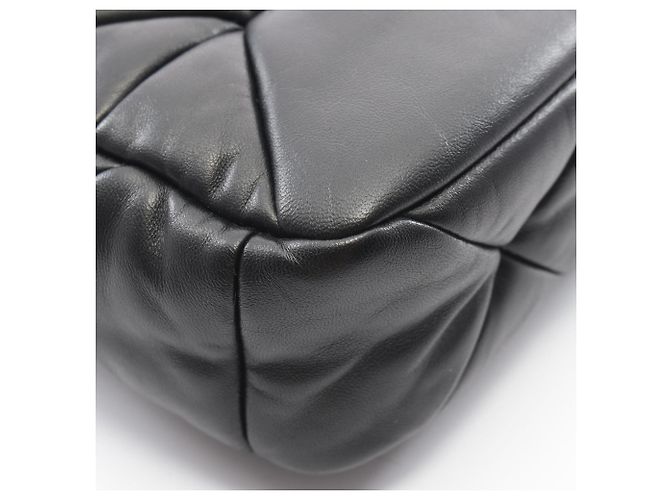 Bolsa de ombro 2-Way em couro acolchoado Prada Preto - vista 5