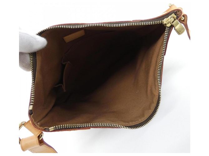 Borsa a tracolla Louis Vuitton Monogram Odeon MM M56389 Marrone - vista 8