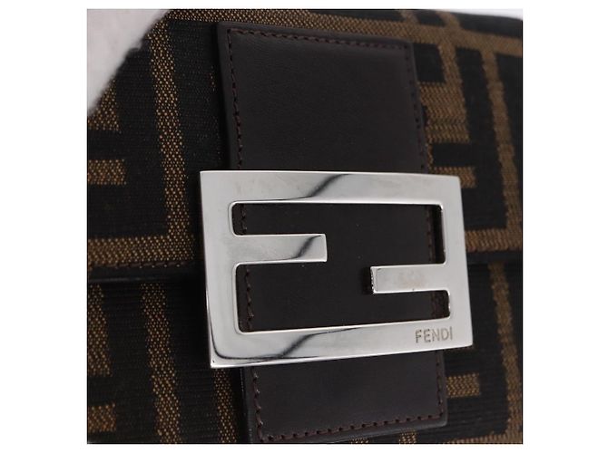 FENDI Zucca Canvas Mamma Baguette Wallet Black Brown Auth 193019V Marrone Nero - vista 17