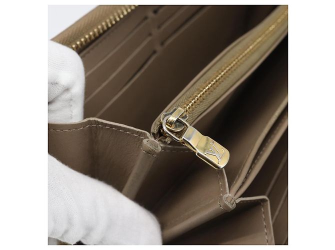 LOUIS VUITTON Zippy Wallet Monogram Emboss Long Wallet Beige M81511 Auth 192854 - Ansicht 18