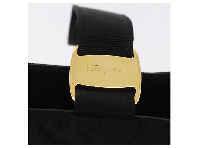 Borsa a mano Salvatore Ferragamo in tela nero e oro Auth bs36090A D'oro - vista 10