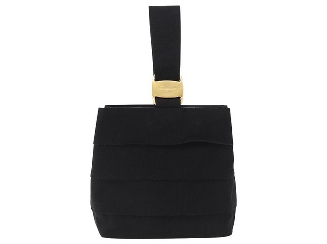 Borsa a mano Salvatore Ferragamo in tela nero e oro Auth bs36090A D'oro - vista 13