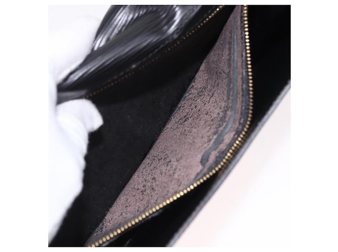 LOUIS VUITTON Epi Montaigne 27 Clutch Bag Black M52652 LV Auth 192045 Nero - vista 11