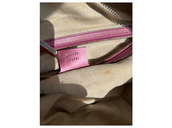 Gucci Borsa Boston in tela monogramma con charm a cuore Rosa Beige - vista 6