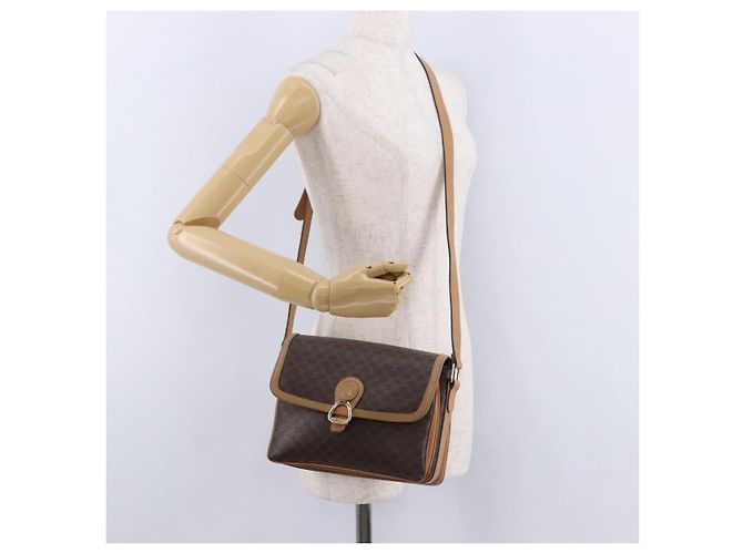 Céline Borsa a Spalla CELINE Macadam Canvas PVC Pelle Marrone Oro Auth ka5312 D'oro - vista 24