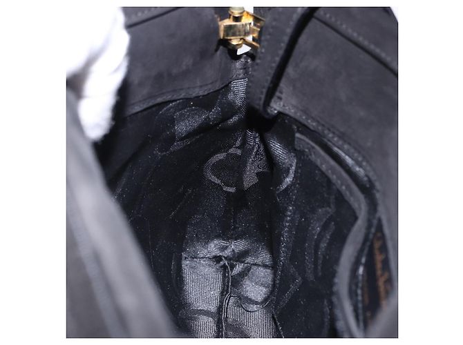 Borsa a tracolla Salvatore Ferragamo Vala in scamosciato nero e oro Auth ka5242 D'oro - vista 18