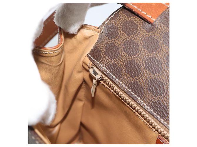 Céline Borsa a Spalla CELINE Macadam Canvas PVC Pelle Marrone Oro Auth 192261 D'oro - vista 21