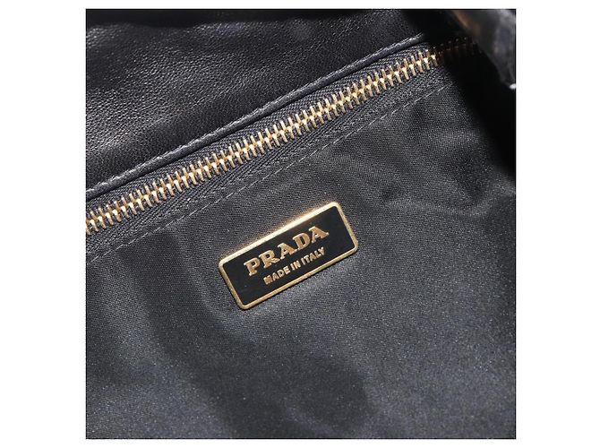 PRADA Tote Bag Nylon Schwarz Gold Auth 192232A Golden - Ansicht 18