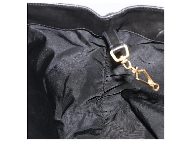PRADA Tote Bag Nylon Schwarz Gold Auth 192232A Golden - Ansicht 19