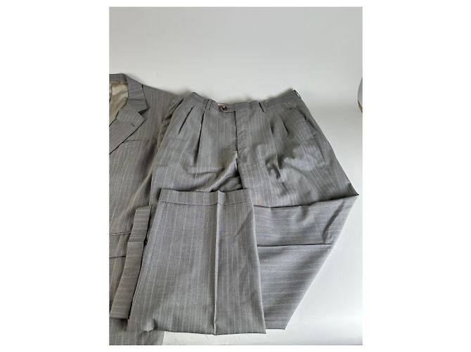 Vintage Dior Men’s Wool Blend Blazer Light Grey Stripe XL - view 2