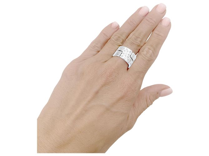 Anel Dinh Van "Seventies" em ouro branco e diamantes. - vista 4