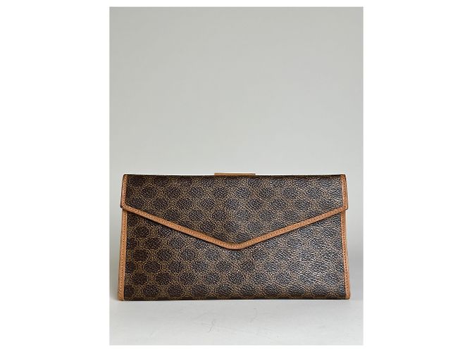 Céline Clutch Cartera Vintage Celine Monogram Canvas Marrón Tan Castaño - vista 2