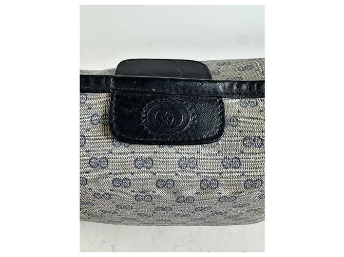 Beauty case Vintage Gucci GG Supreme Grigio Navy - vista 8