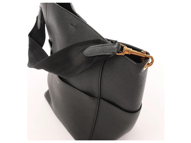 Céline CELINE Seau Sangle Bucket Leather Shoulder Bag en noir - vue 3