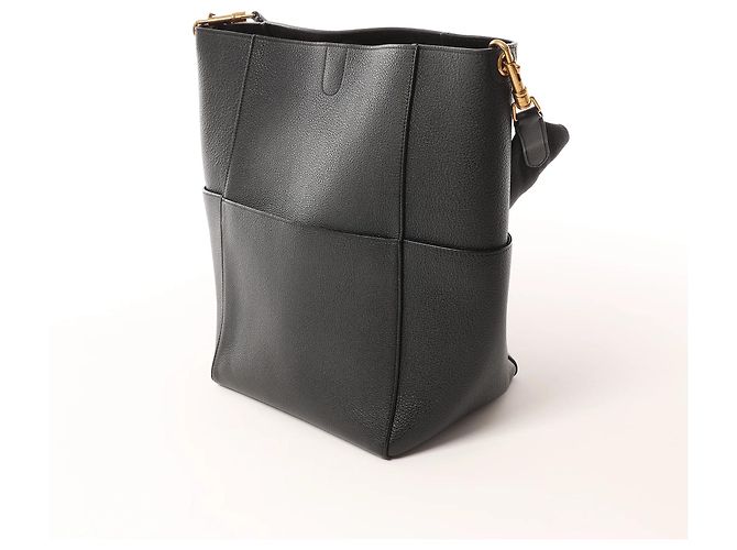 Céline CELINE Seau Sangle Bucket Leather Shoulder Bag en noir - vue 4