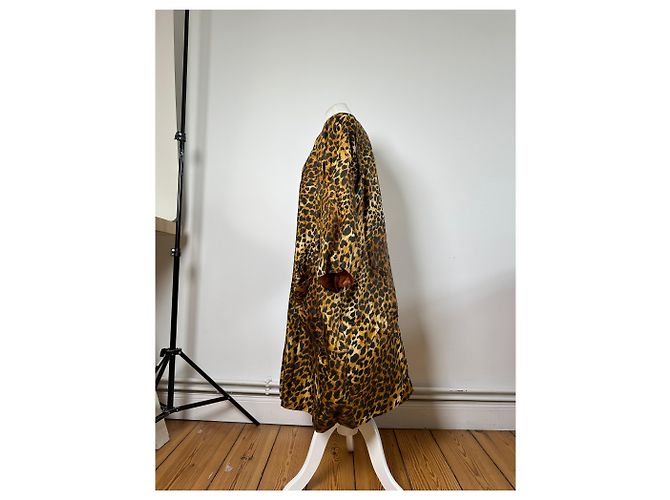 Cappotto vintage Givenchy in misto seta con stampa leopardata giallo e marrone L - vista 2