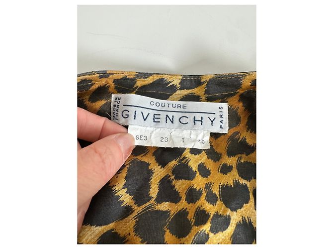 Cappotto vintage Givenchy in misto seta con stampa leopardata giallo e marrone L - vista 7