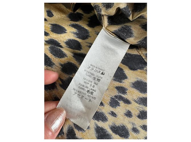 Cappotto vintage Givenchy in misto seta con stampa leopardata giallo e marrone L - vista 9