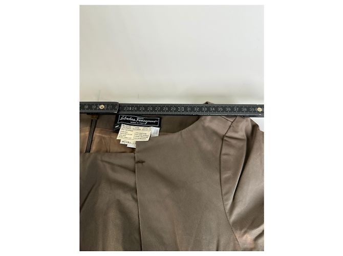 Salvatore Ferragamo Abito vintage Ferragamo in cotone stretch marrone M - vista 11