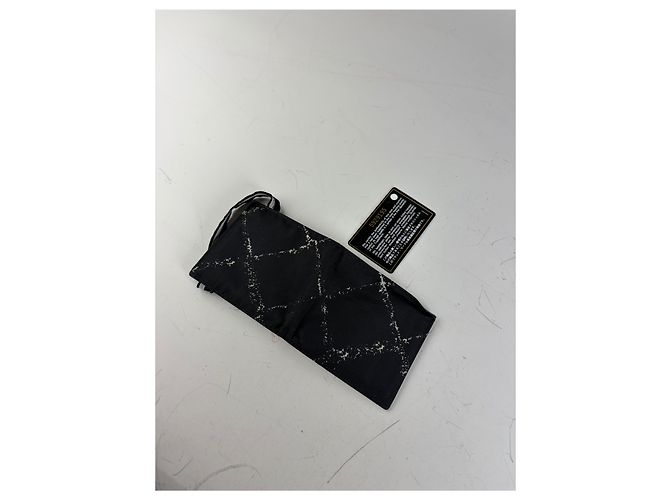 Vintage Chanel Nylon Card Holder Black White Silver - view 9