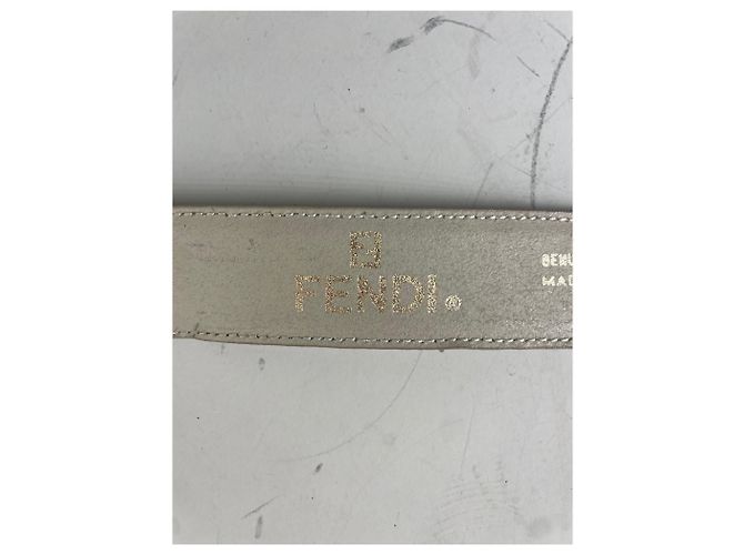 Vintage Fendi Ledergürtel mit F Logo Creme Gold Beige - Ansicht 9