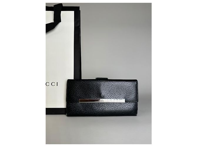 Vintage Gucci Textured Leather Wallet Black Silver - view 11