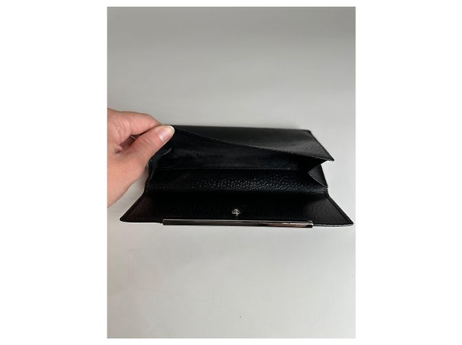 Vintage Gucci Textured Leather Wallet Black Silver - view 4