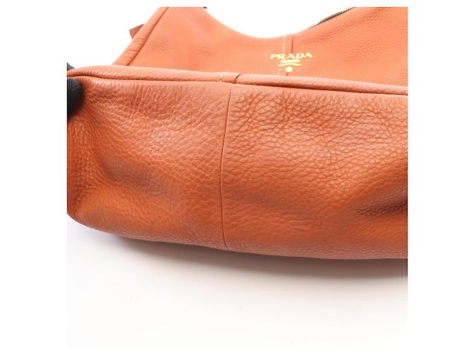 Borsa a tracolla in pelle marrone Prada - vista 7
