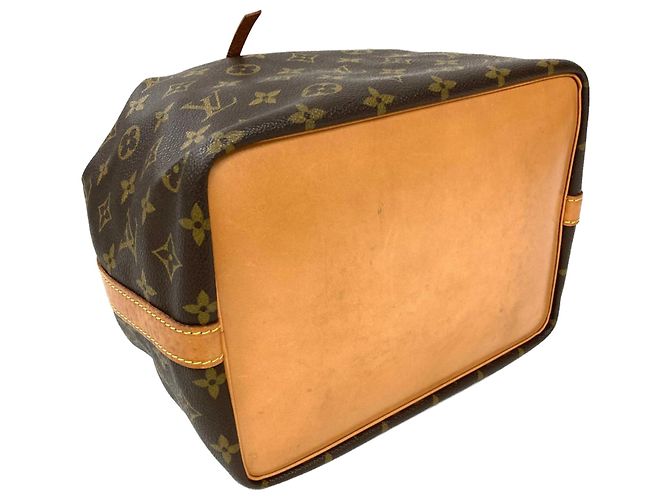 Noe Borsa a Spalla Louis Vuitton Petit Noé Marrone Monogramma - vista 4