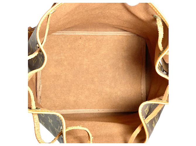 Noe Borsa a Spalla Louis Vuitton Petit Noé Marrone Monogramma - vista 5