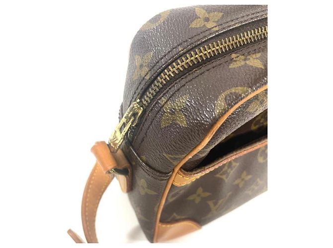 Borsa a Spalla Louis Vuitton Trocadero 27 Marrone Monogramma - vista 4