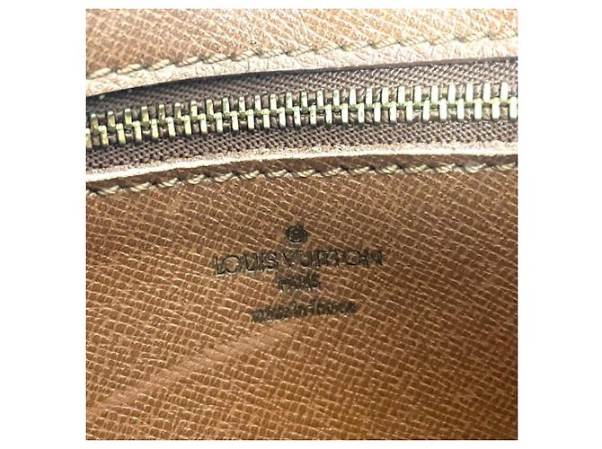 Borsa a Spalla Louis Vuitton Trocadero 27 Marrone Monogramma - vista 7