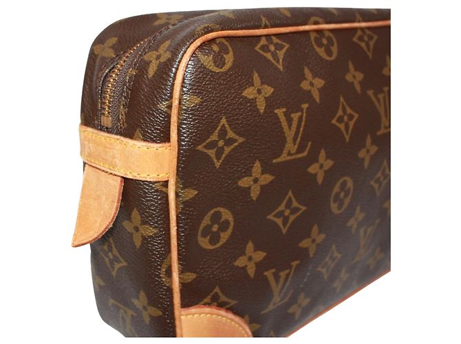 Clutch Louis Vuitton LV Compiegne 28 Monogramma - vista 14