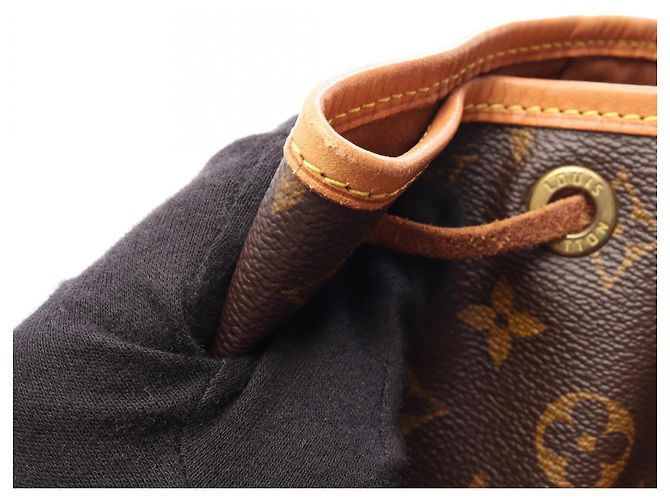 Zaino/Borsa Louis Vuitton Montsouris MM Marrone - vista 15