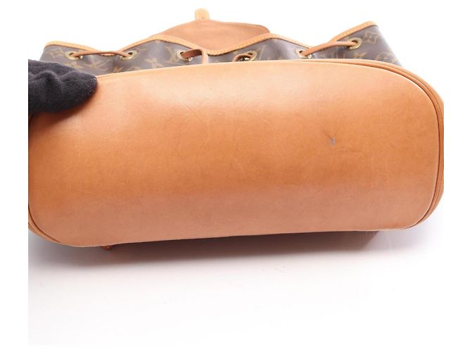Zaino/Borsa Louis Vuitton Montsouris MM Marrone - vista 7