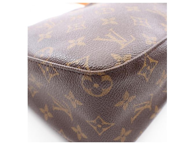 Borsa a Spalla Louis Vuitton Looping MM Marrone - vista 9