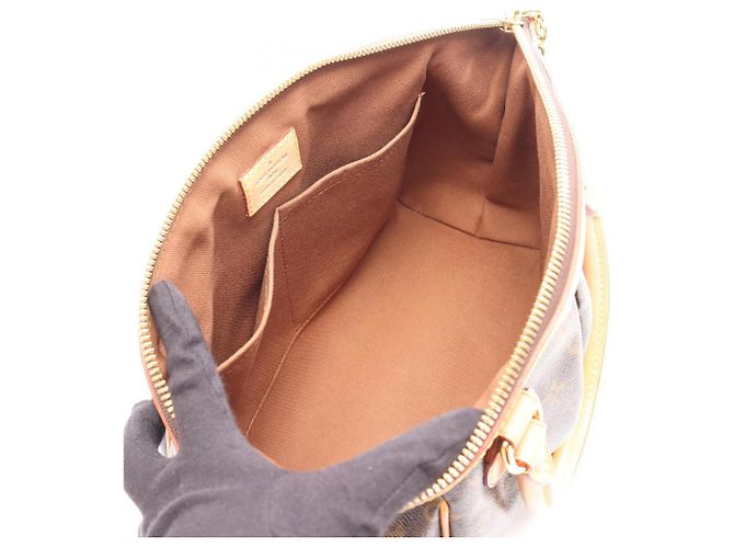 Borsa Louis Vuitton Tivoli PM Monogram Marrone - vista 3