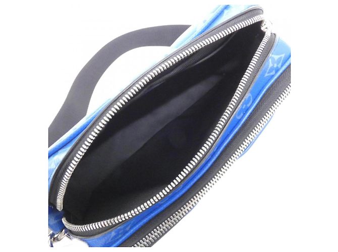 Borsa a tracolla Louis Vuitton Taiga Rama Alpha Messenger - vista 7