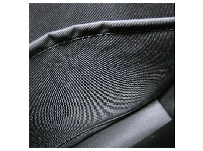 Bolso Messenger Plano Louis Vuitton Taurillon Monogram Negro - vista 8