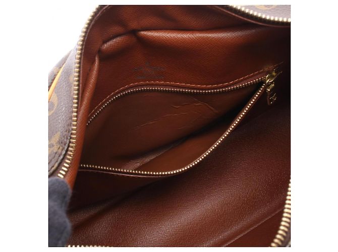 Borsa a tracolla Louis Vuitton Boulogne PM Monogram Marrone - vista 6