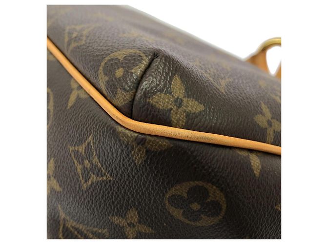Borsa a Spalla Louis Vuitton Monogram Tikal GM Marrone - vista 3