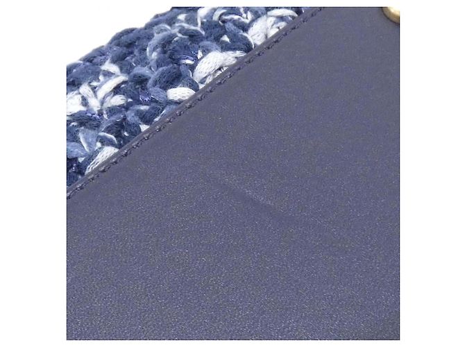 Borsa Chanel 92991 in tweed e pelle blu navy - vista 3
