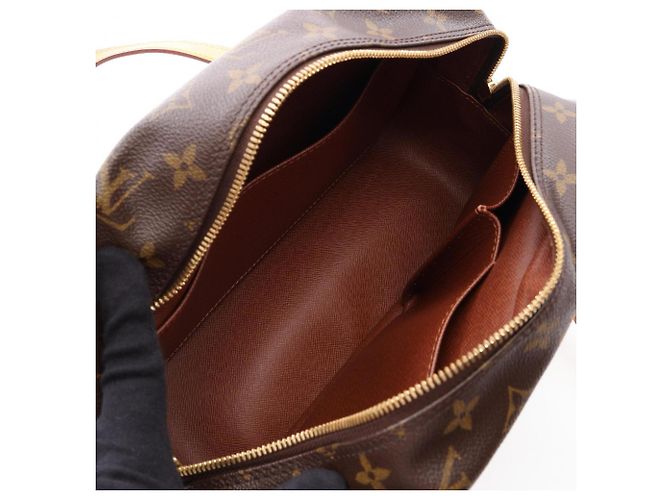 Borsa a Spalla Louis Vuitton Cite MM Marrone - vista 3