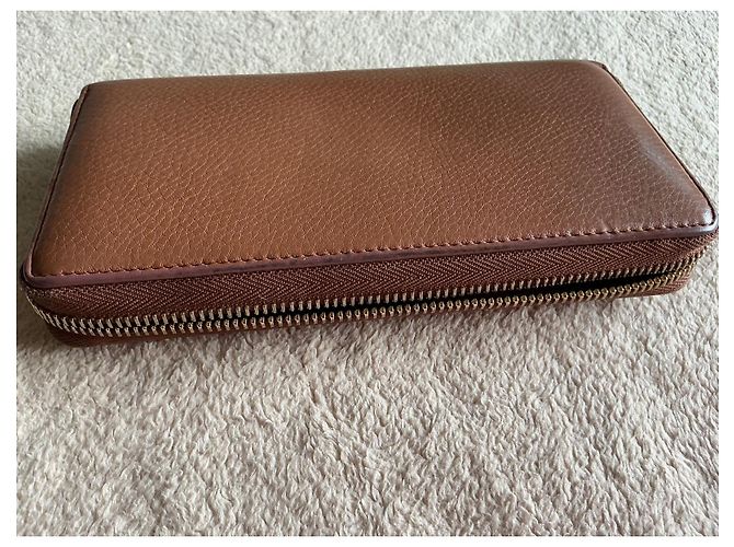 Cartera Gucci Soho zip around en piel marrón - vista 11