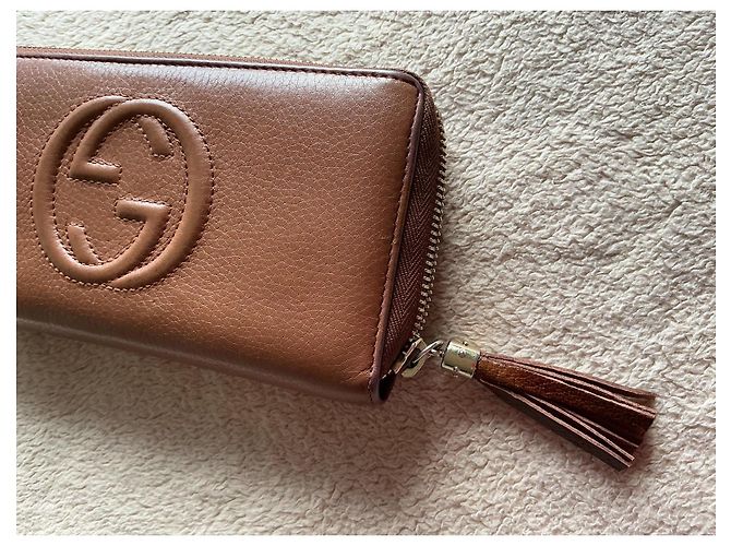 Cartera Gucci Soho zip around en piel marrón - vista 3