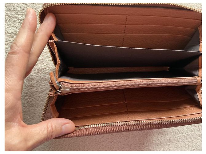 Cartera Gucci Soho zip around en piel marrón - vista 5