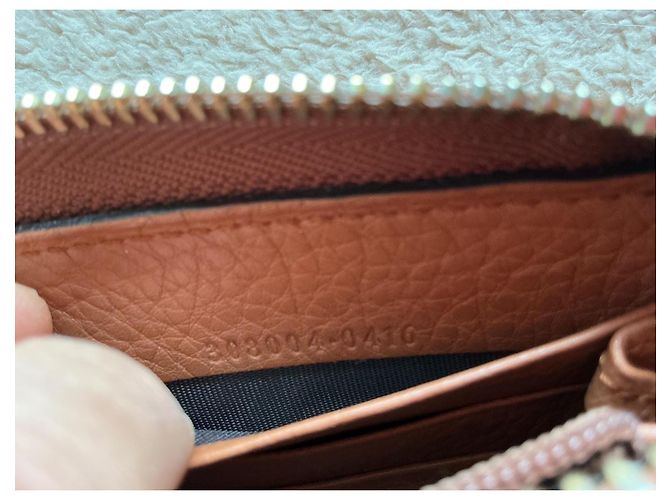 Cartera Gucci Soho zip around en piel marrón - vista 7