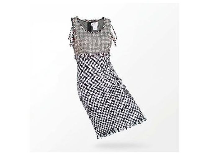 Chanel Tweed-Kleid mit Hahnentrittmuster Schwarz Weiß Rot - Ansicht 4
