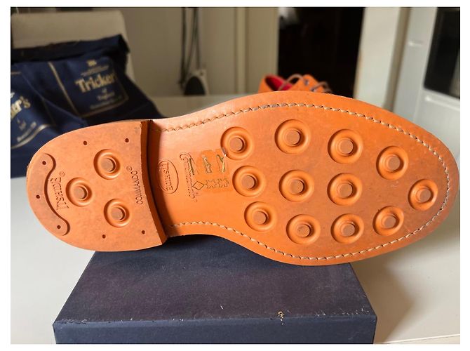 Autre Marque Tricker's Bourton Scarpe stringate in camoscio arancione - vista 3