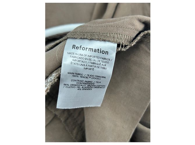 Pantalones beige Reformation - vista 4